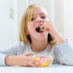 La corretta alimentazione dei bambini, cosa mangiare e cosa evitare